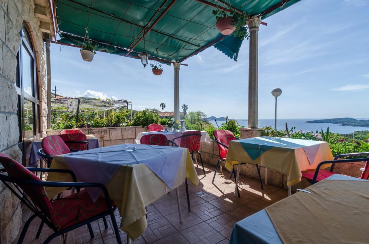 אורסאץ Guesthouse Moretic מראה חיצוני תמונה