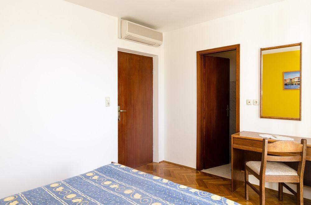 אורסאץ Guesthouse Moretic מראה חיצוני תמונה