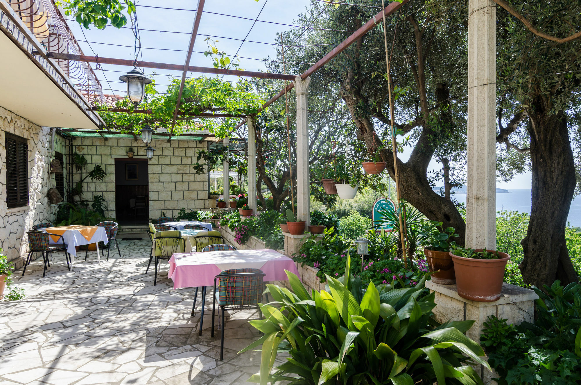 אורסאץ Guesthouse Moretic מראה חיצוני תמונה