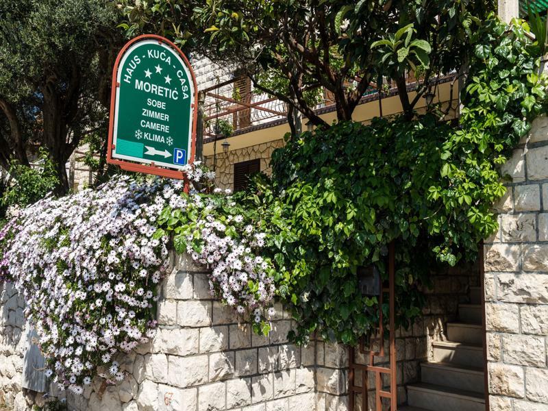 אורסאץ Guesthouse Moretic מראה חיצוני תמונה
